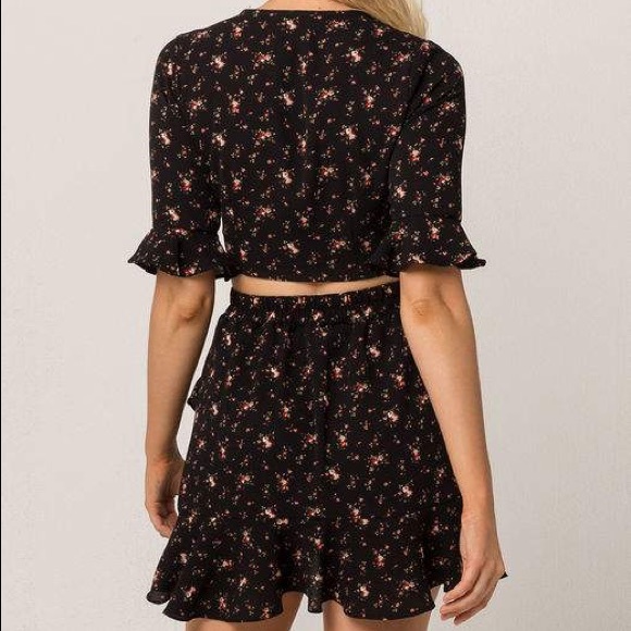 NWT Polly & Esther Ruffle Tie Front Top Skirt RL - Picture 3 of 7